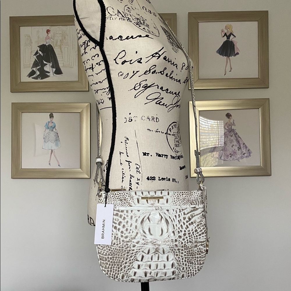 ✨NEW!✨BRAHMIN✨NWT! RARE MELBOURNE LEATHER SLEEK SLINGPACK SHOULDER CROSSBODY BAG